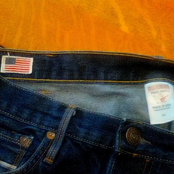 True Religion Limited Edition Dennim - Picture 3 of 5